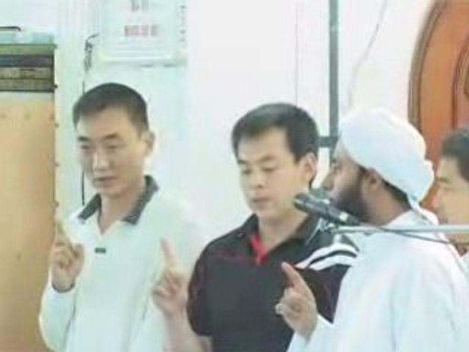 Deux chinois se convertissent à l'islam
