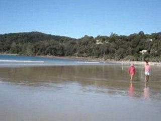 Noosa Main Beach Holiday Footage