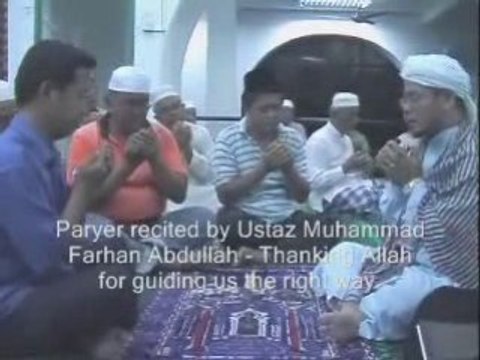 Un Ex bouddhiste se convertis à l'islam