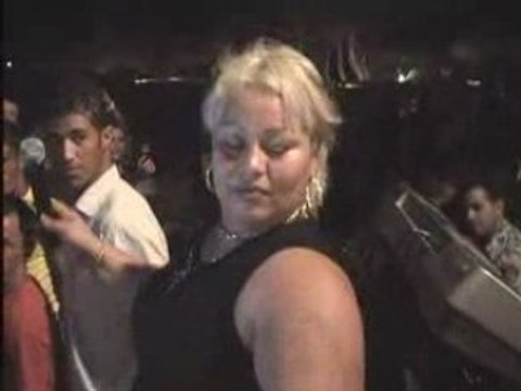 Chaba KHEIRA - ki rani maghbouna live Khaima 2007 wahran