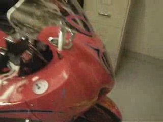 Andi Guntern erklärt die Suzuki Hayabusa mit Abgasturbolader 🏍️