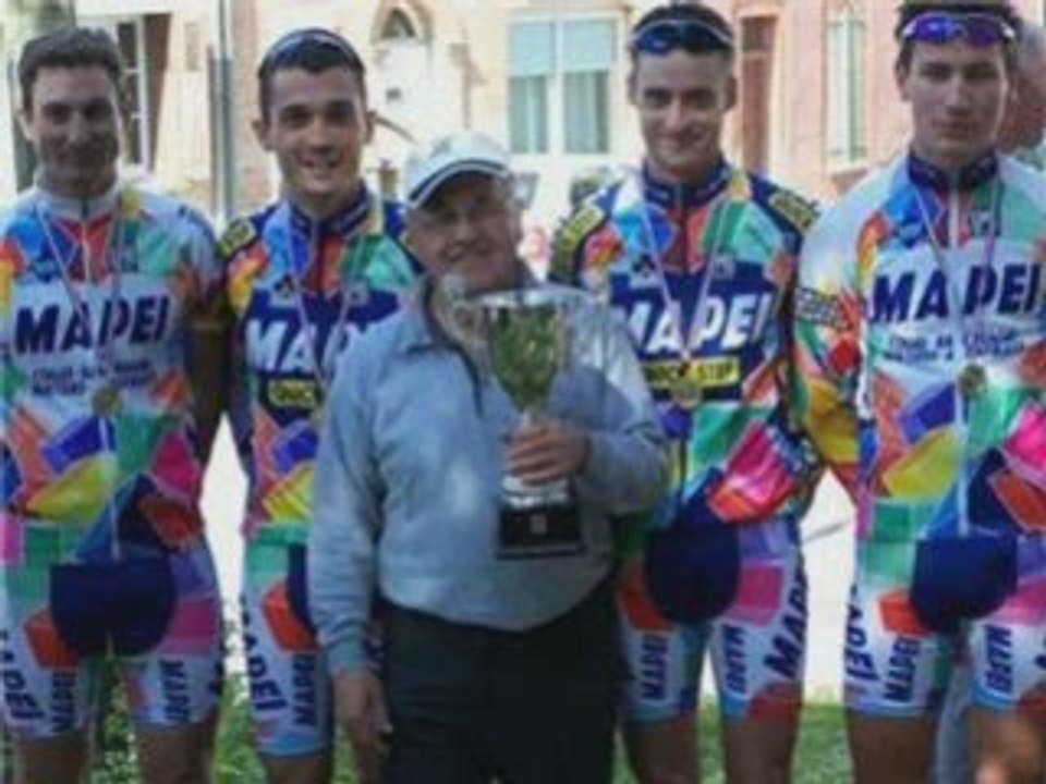 Remise maillots mapei + sortie club