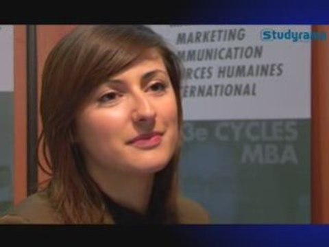 Faire une école de commerce en alternance, quels avantages ?