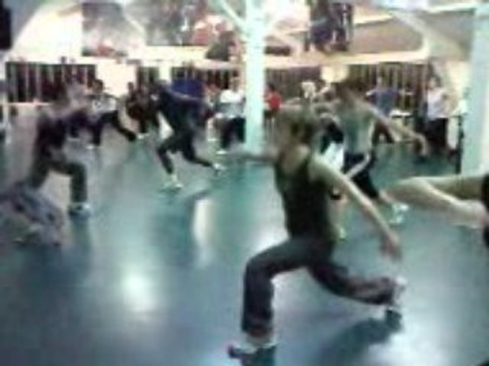 BODY COMBAT Vidéo0012