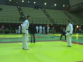 ushi mata -> o ouchi gari *BOLIVAR*