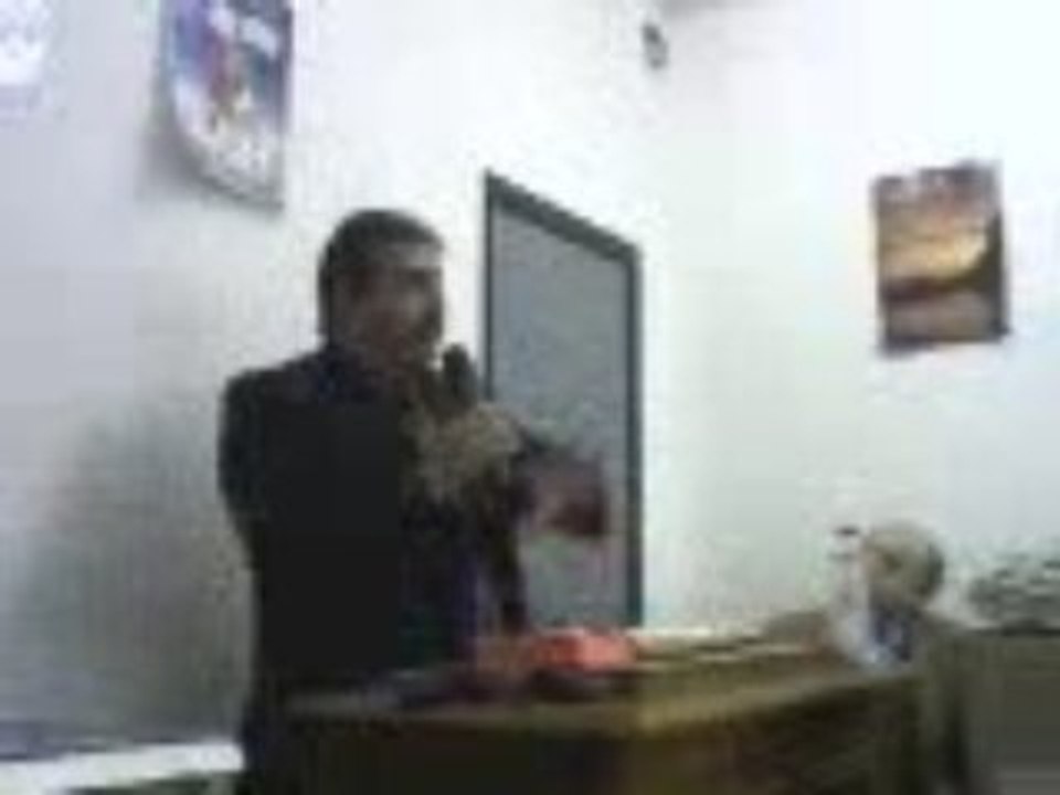 el pastor jim en el culto de bayonne par1