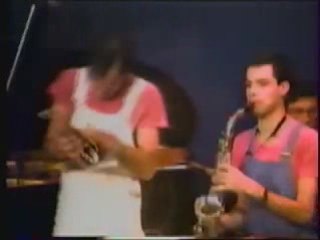 Boston Skuffle - Hot Antic JB 1982