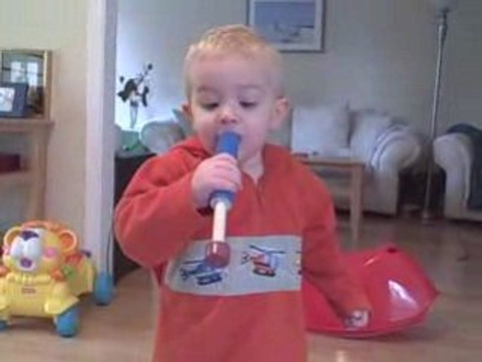 Garrison joue de la flute (Jan. 09)