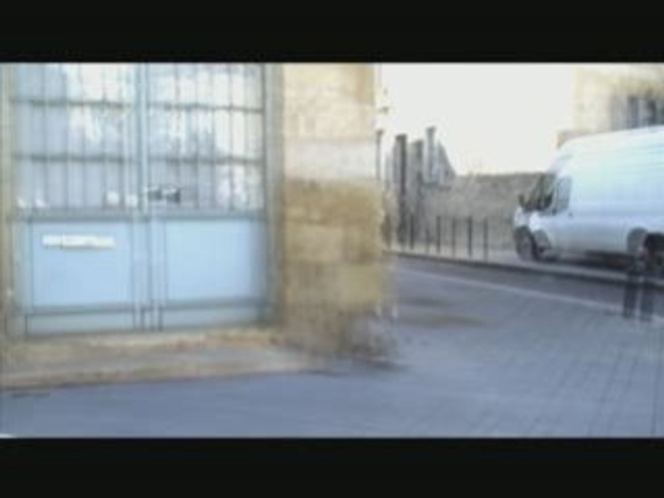 Au coin d'une rue