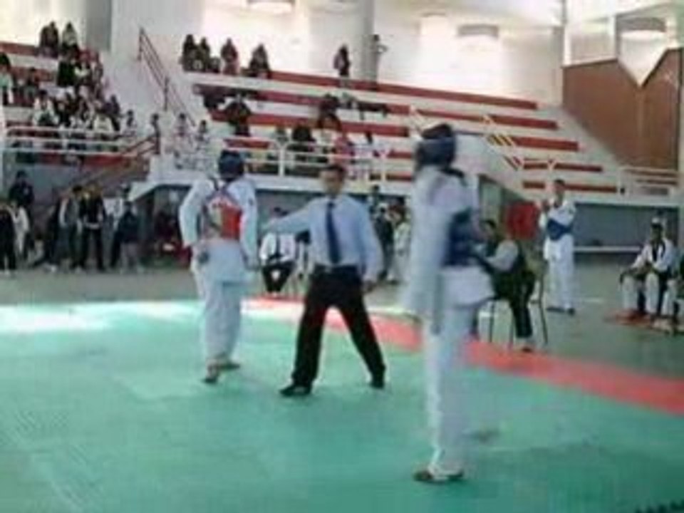 Taekwondo Coup De Ligue Centre /  Oops!!!!