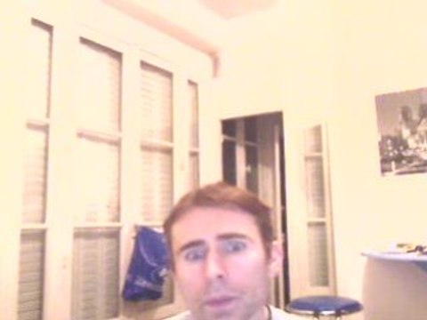 Wiwi égratigne Mamy Blue de Ricky Shayne