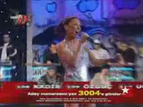 Sibel Tüzün - Aç Telefonu-RAP STAR CANLI PERFORMANS