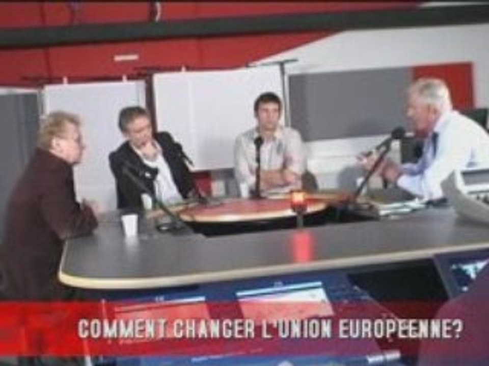 Barnier-Cohn-Bendit: un(e) politique pour l'Eur...