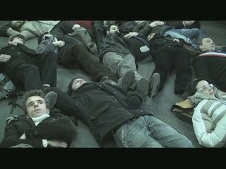 Action contre les écrans de publicité dans le métro