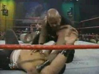 RAW is WAR 20/04/98 - Faarooq vs. Mustafa - Parte 2