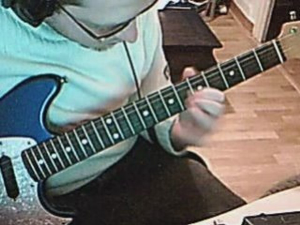 impro reggae blues accord: ré,mi mineur. gamme: ré,mi blues