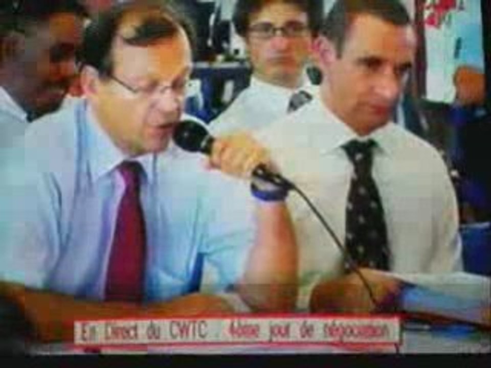 LE PREFET SE RETIRE