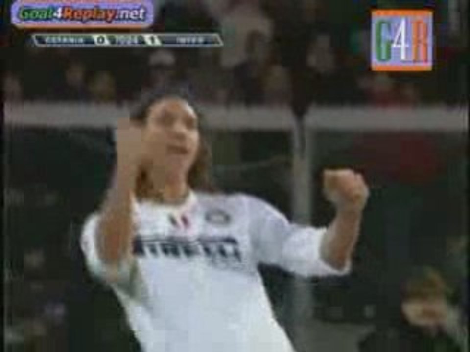 IBRAHIMOVIC CATANIA INTER MILAN ( 0-2 )