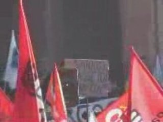 Manif 2009 mende 48 et intervention du maire alain bertrand