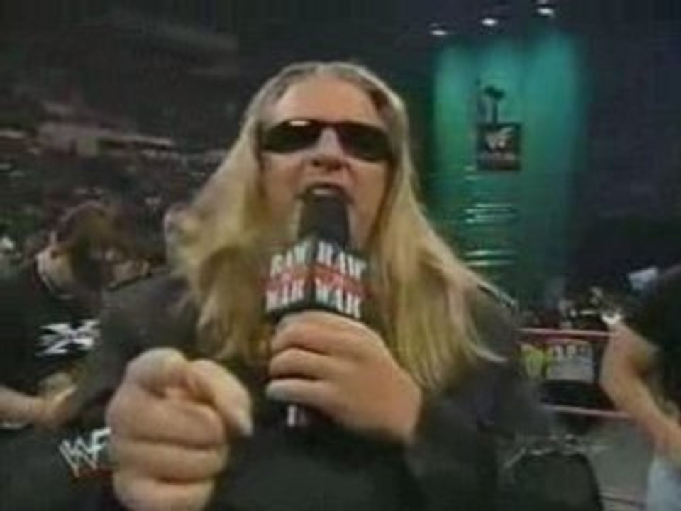 RAW is WAR 20/04/98 - DX in ring - Parte 4