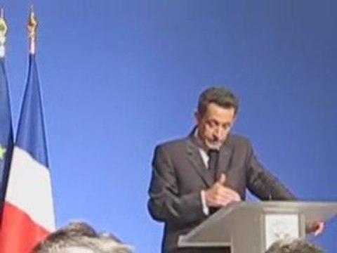 États généraux de la presse : Nicolas Sarkozy tranche