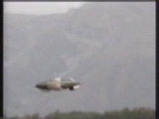 Daylight footage: UFOs over Europe