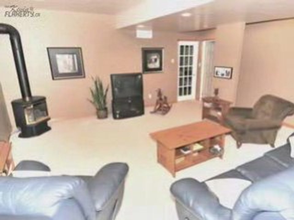 Orangeville Real Estate: 752226 Ida Street, Dundalk, Ontario