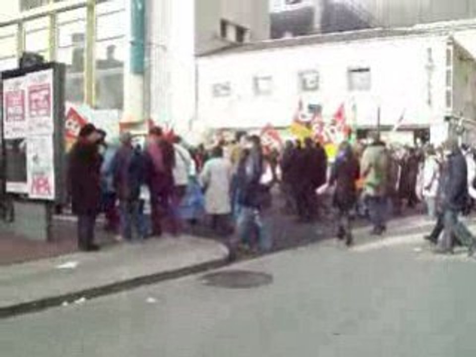 Manifestation Caen 29 janvier 2009 retour place saint pierre