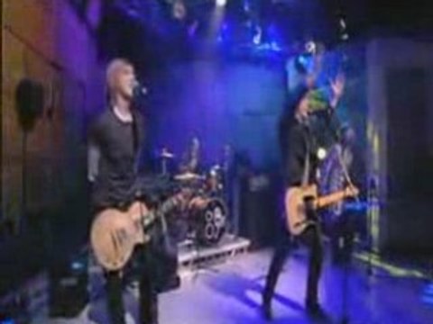 McFLY - Performing Do Ya - GMTV - 21.11.2008