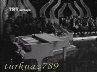 Elif Güresçi Çiftçioglu-Sevmekten kim usanir