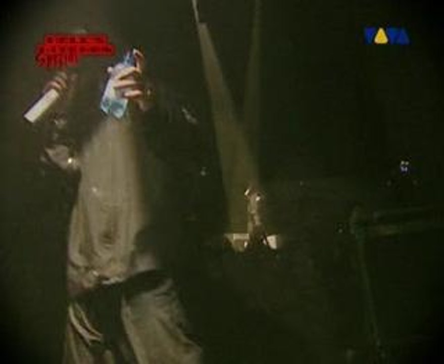 Slipknot-Spit It Out (Live In London)