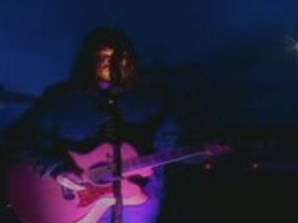 Matmatah - The Grave Digger (live St Quentin 30/11/01)