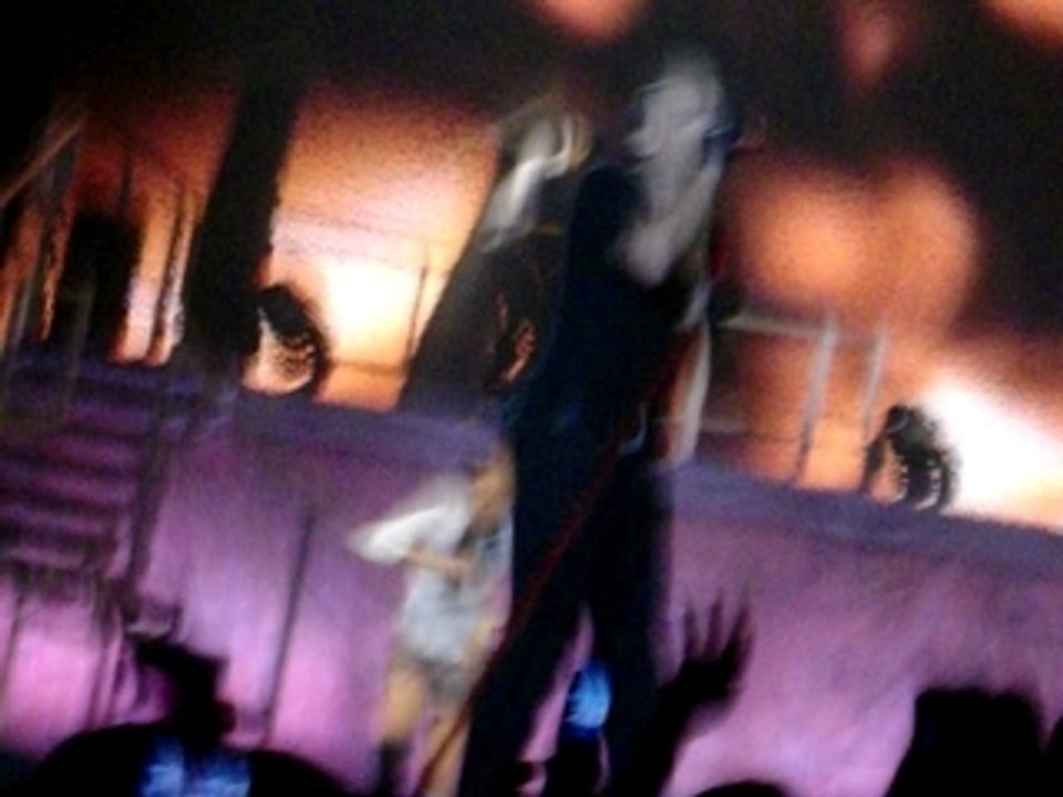 Chris brow live Forever