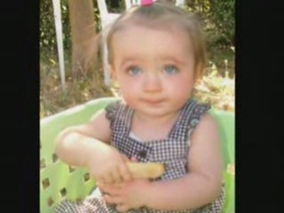 Anais naissance a 17 mois