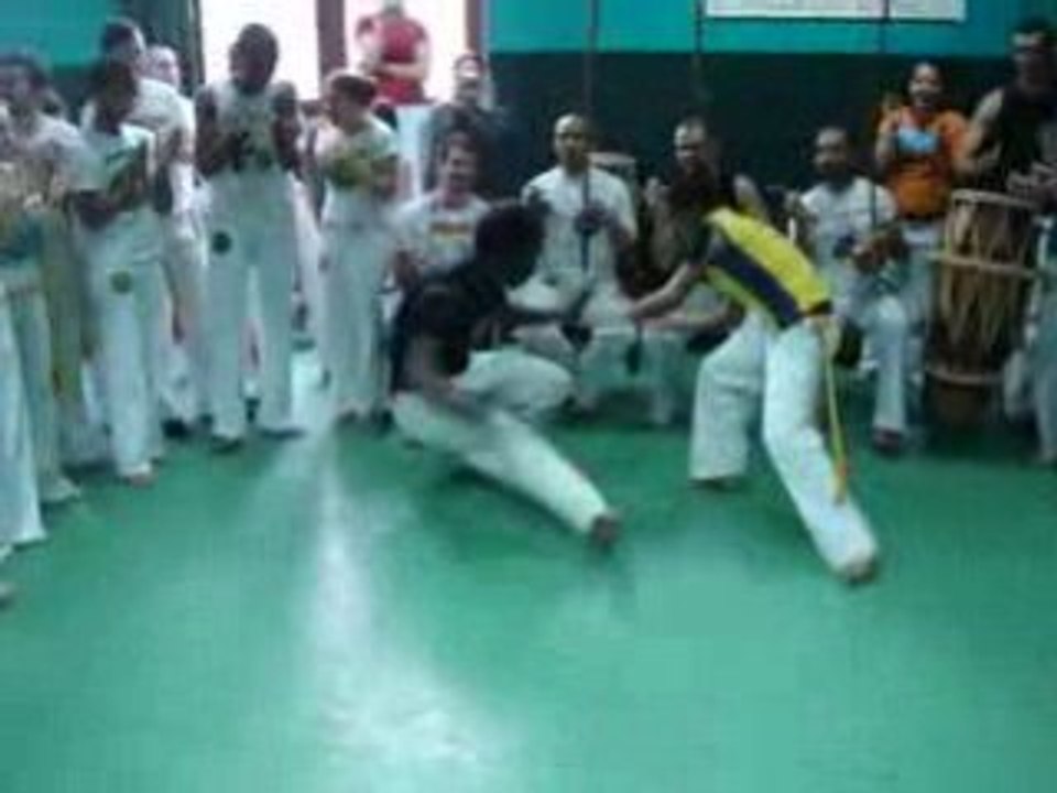 Capoeira Senzala - Dammarie Les Lys.