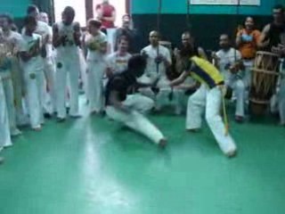 Capoeira Senzala - Dammarie Les Lys.