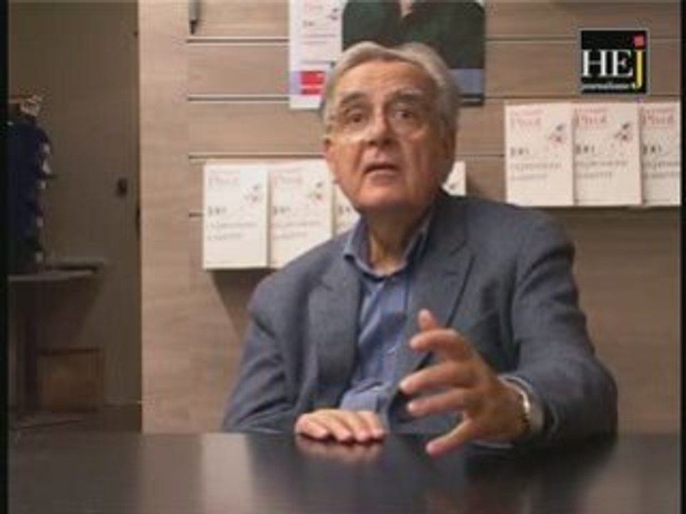 B. Pivot : J.M.G. Le Clézio