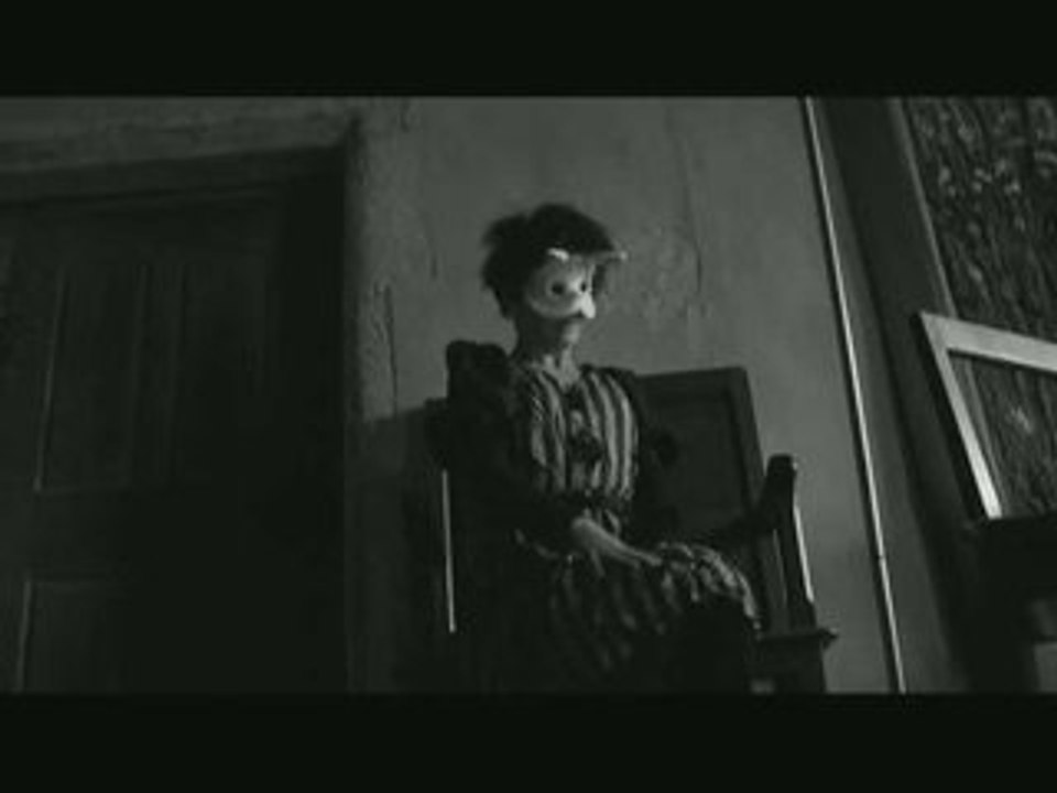 Tigerlily "the diary 16 show" @ Le Bourg