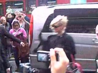 Les Pussycat Dolls à la Senza at London!!!!!!!!!!!!!!!!!!