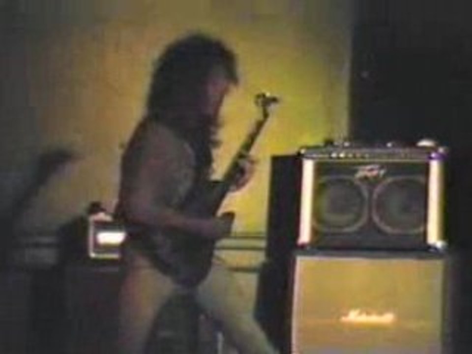 Kaos Playing a Stryper song
