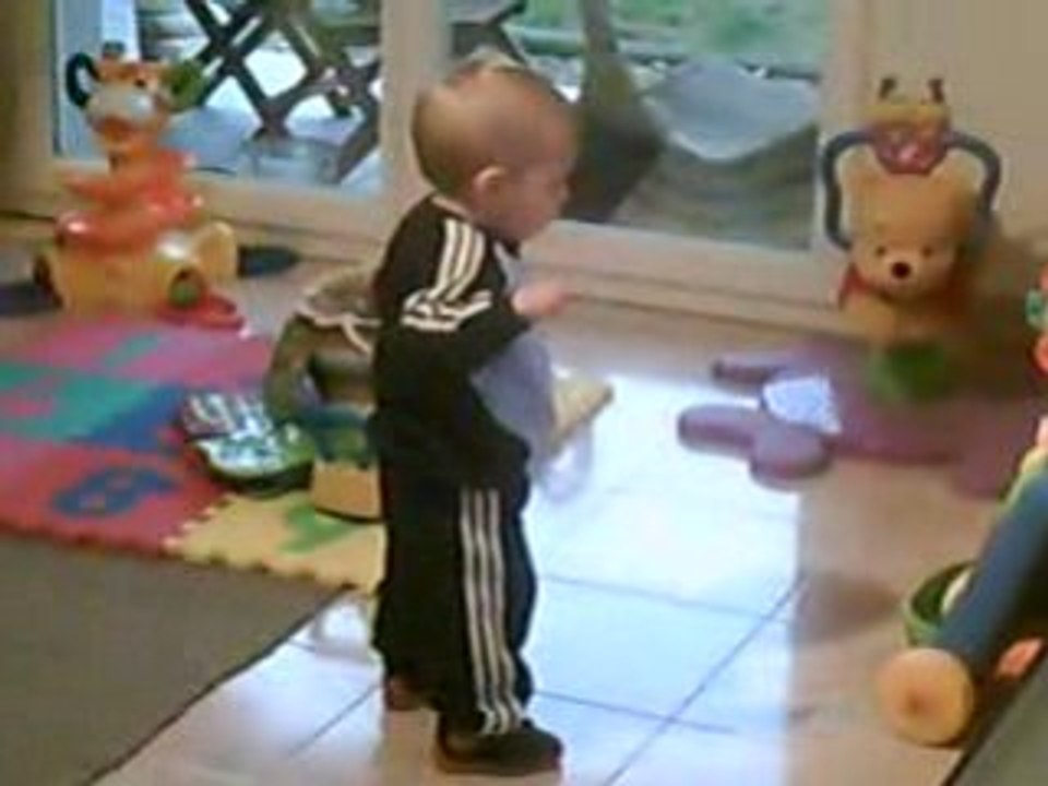 31.01.2009 MATHIS MARCHE TOUT SEUL 3