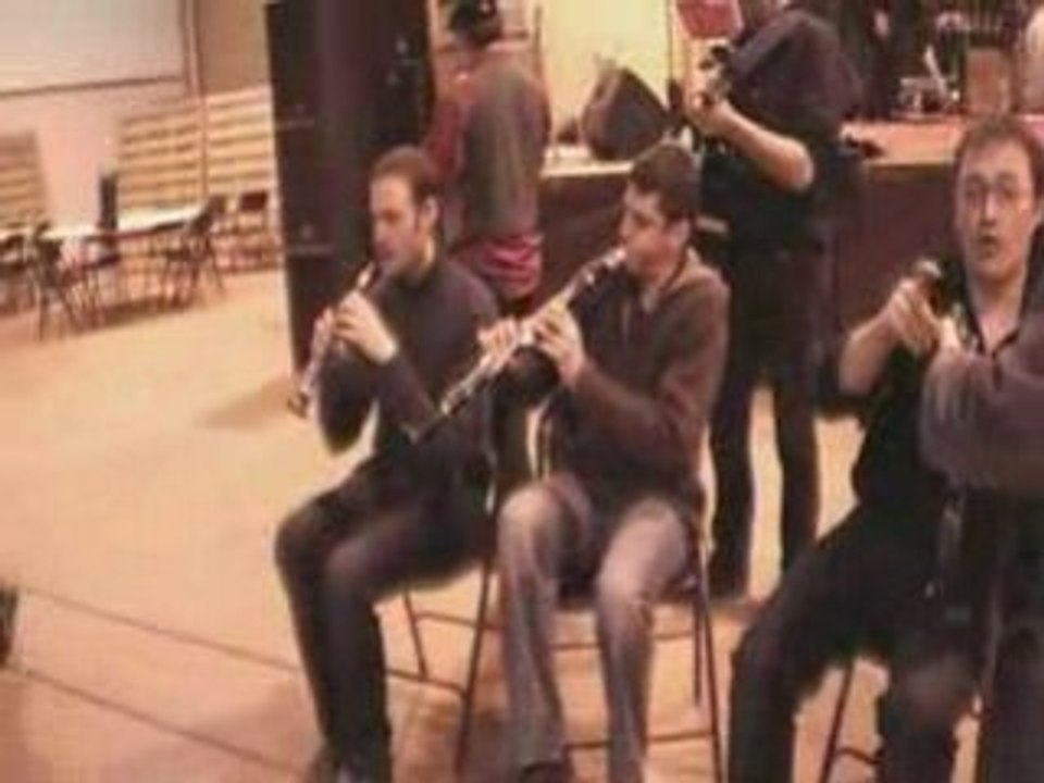 La danse des balais - boeuf inprovisé avec trio tan