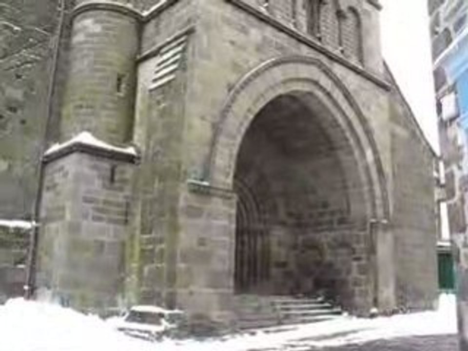 Salers : église