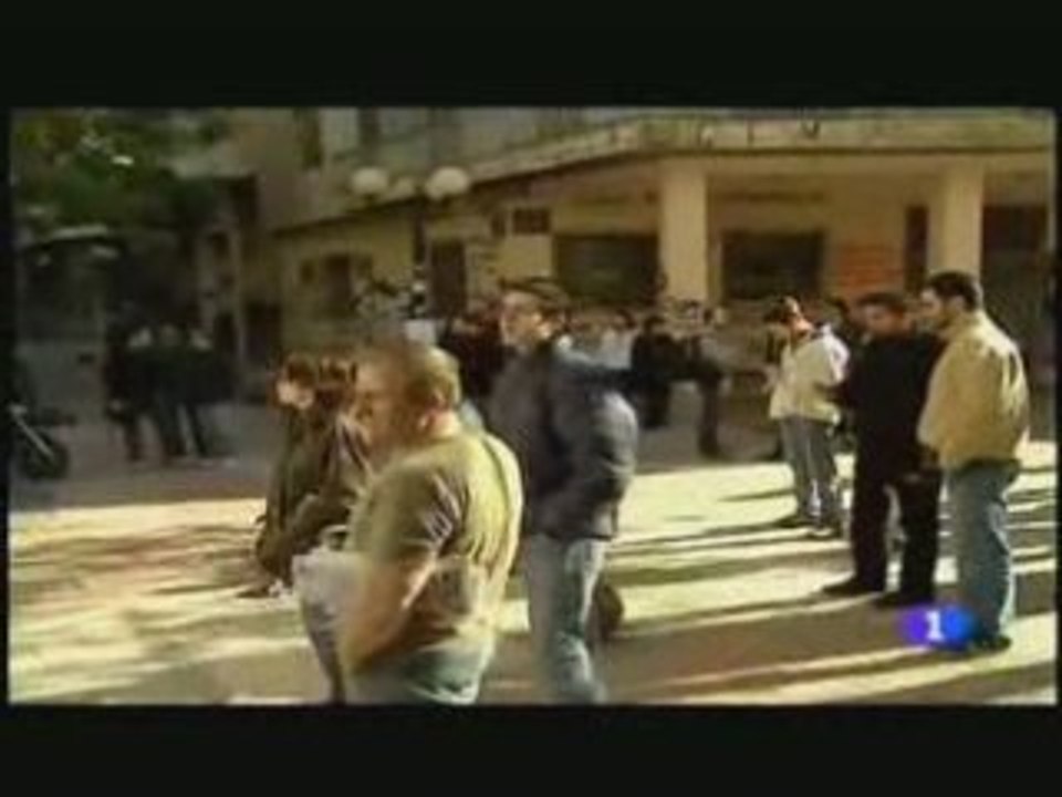 Vamos a iluminar la ocuridad - Revueltas en Grecia 2008-09 -