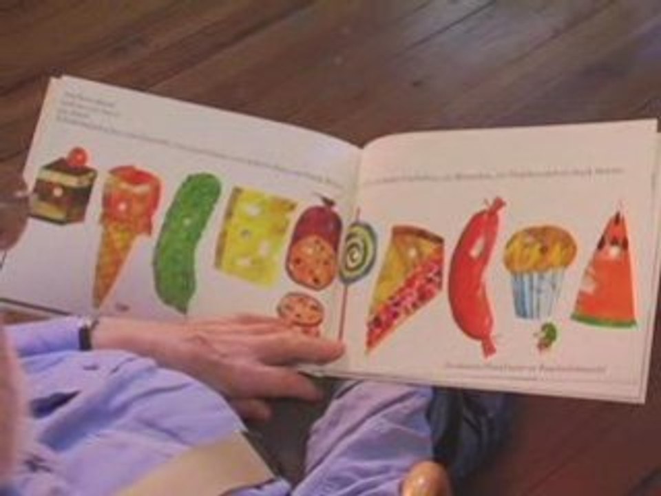 Die kleine Raupe Nimmersatt - Lesung von Eric Carle