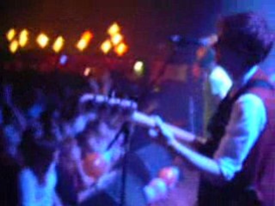 I AM A CHOCOLATE DONUT - Chocolate Donuts (live @ Le Cargö)