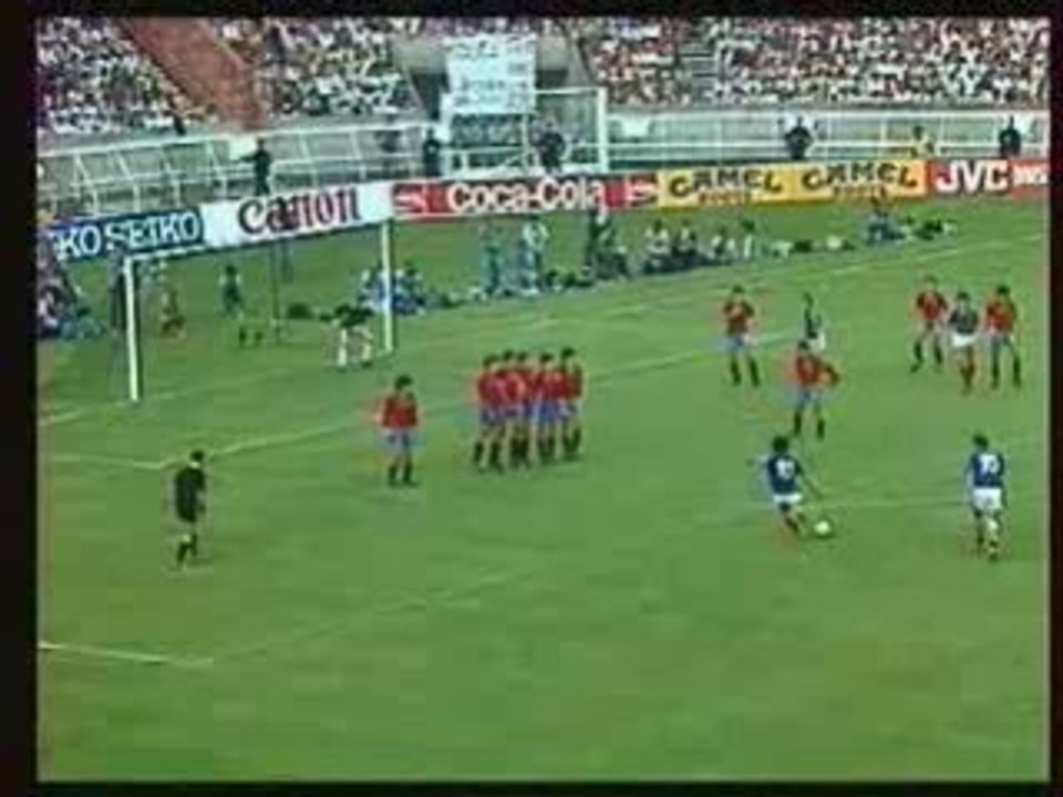 Platini coup-franc contre l'Espagne Euro 1984