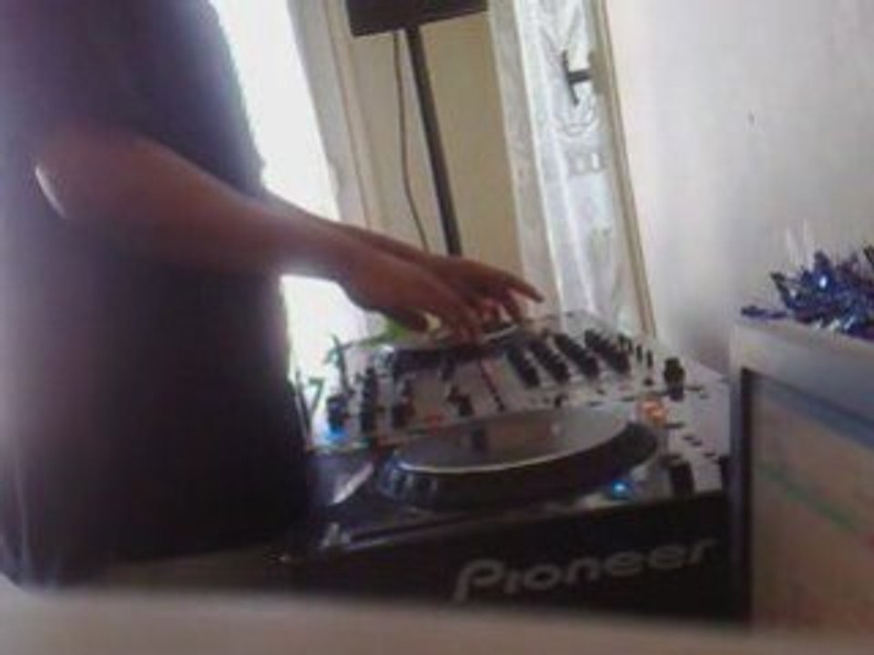 Demo Us Vol 1