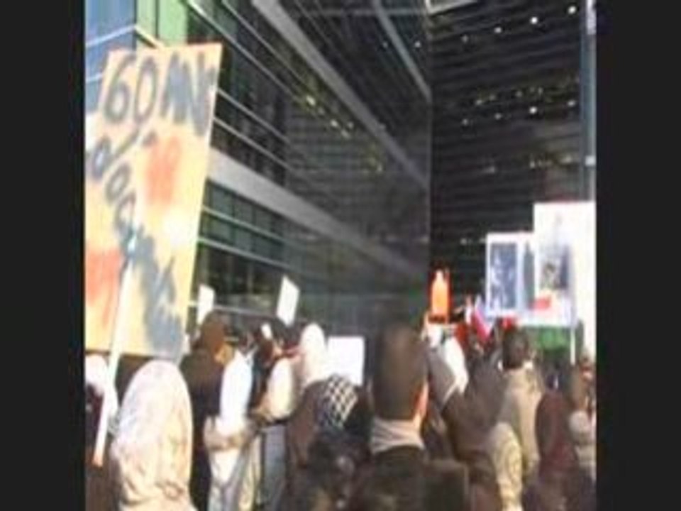 Grand rassemblement devant France Télévisions 31/01/09 p4