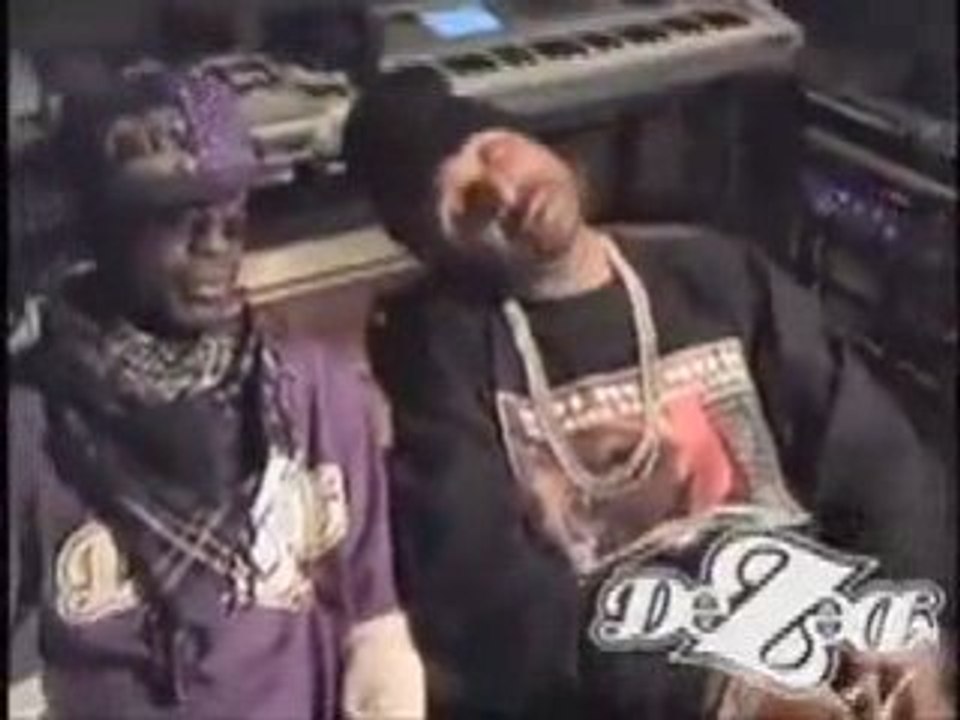 ROI HEENOK - DÉZÈD CHAUD SAISON 2 PART 2 www.spacehiphop.com